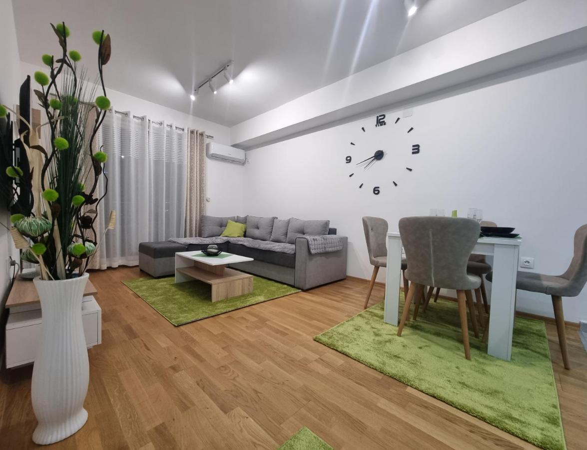 Modern & Trendy Apartment Skopje Exterior photo