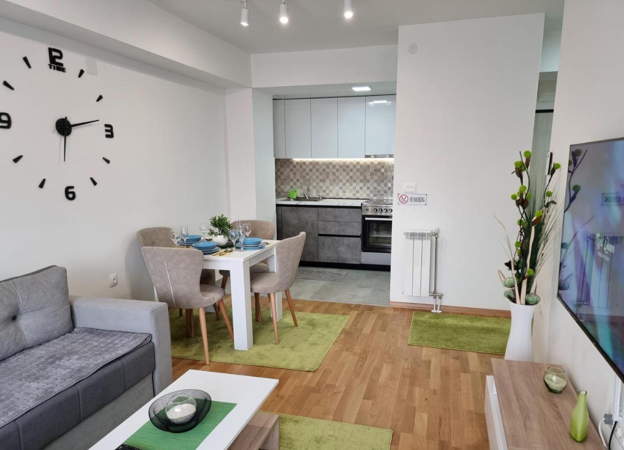 Modern & Trendy Apartment Skopje Exterior photo