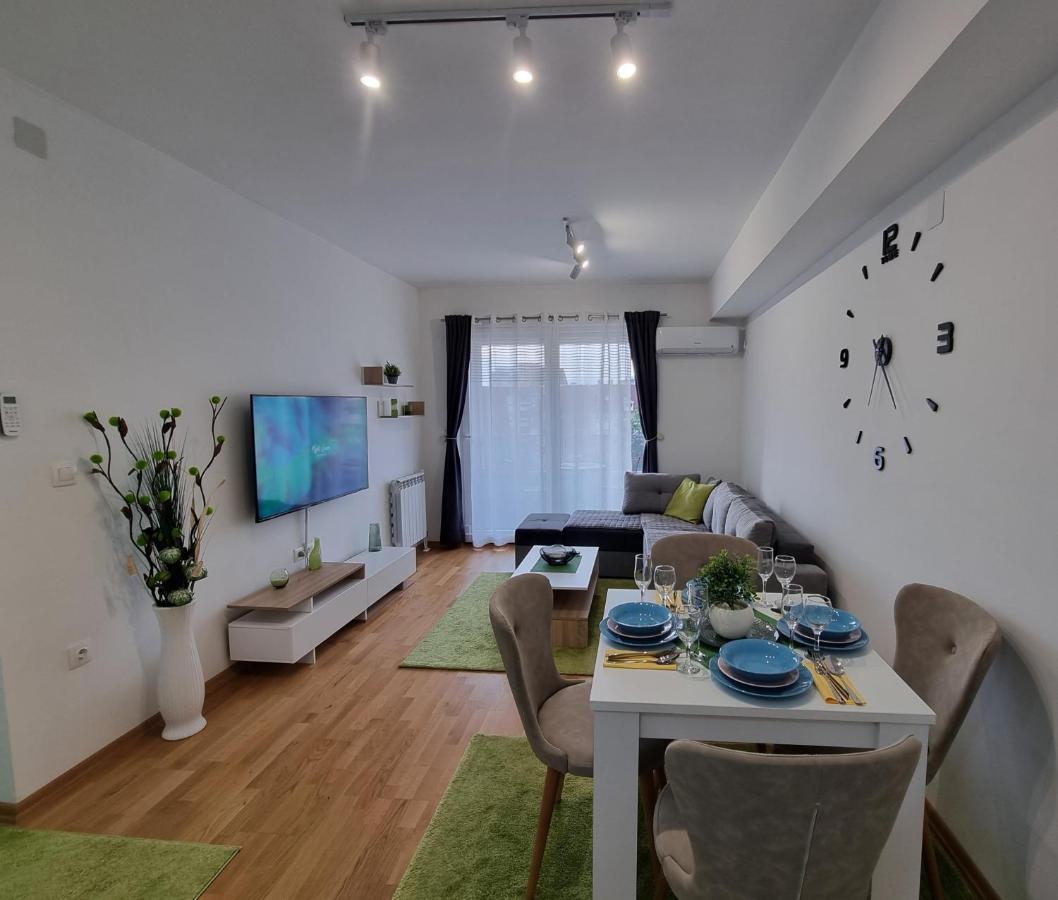 Modern & Trendy Apartment Skopje Exterior photo